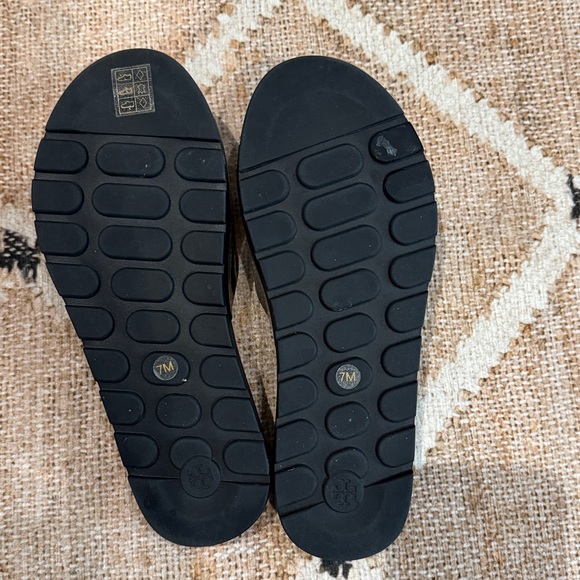 Tory Burch Buckle Slide Sandals size 7 EUC Perfect Black/Gold - Picture 4 of 5